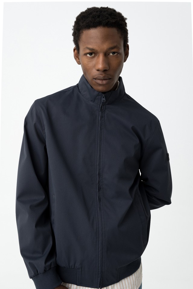 Bomber jacket