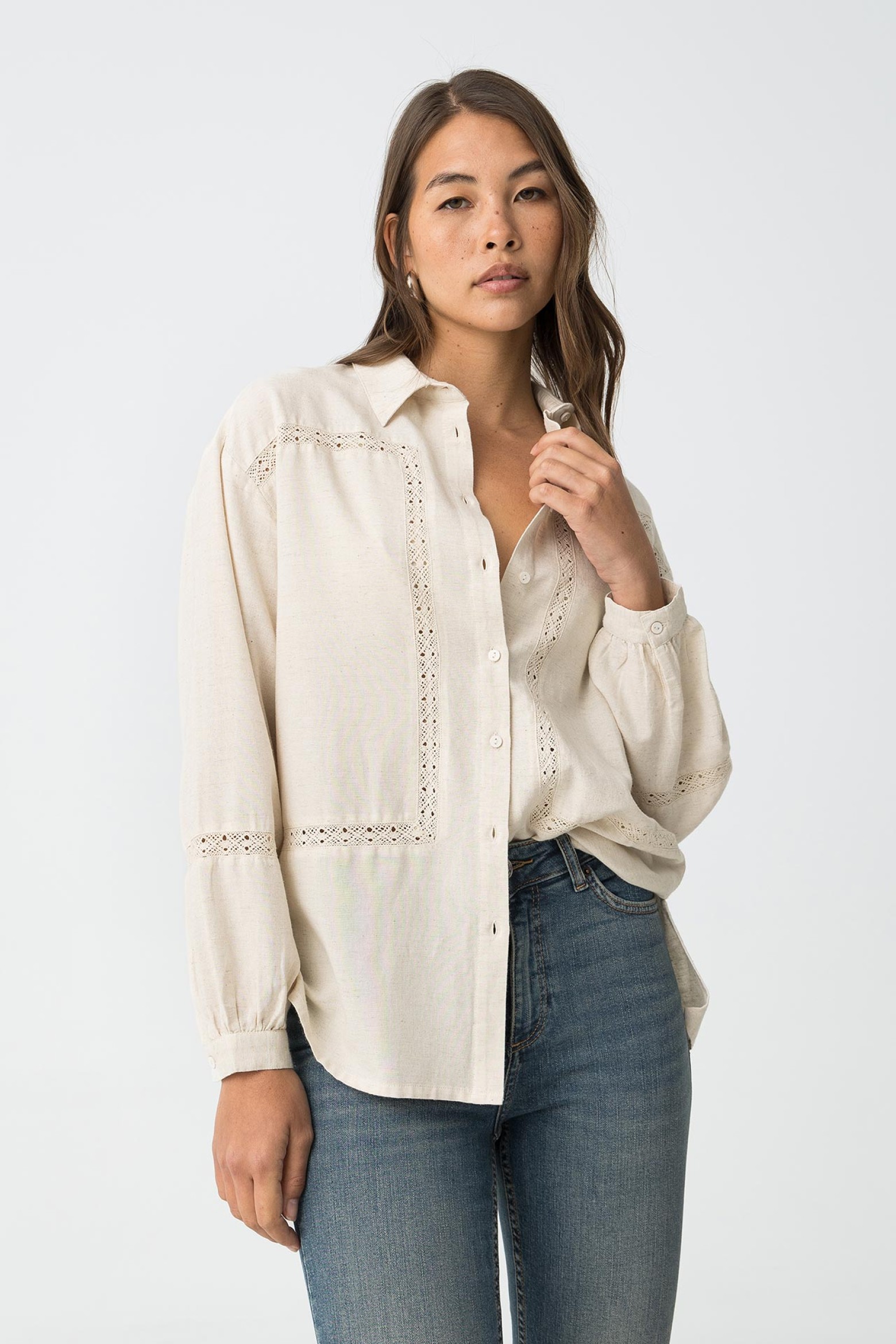 Camisa Oversized com Aberturas