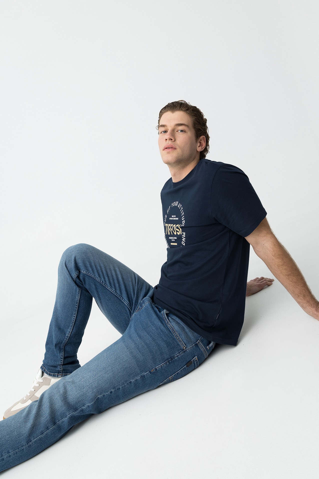 Jeans Slim Straight Azul