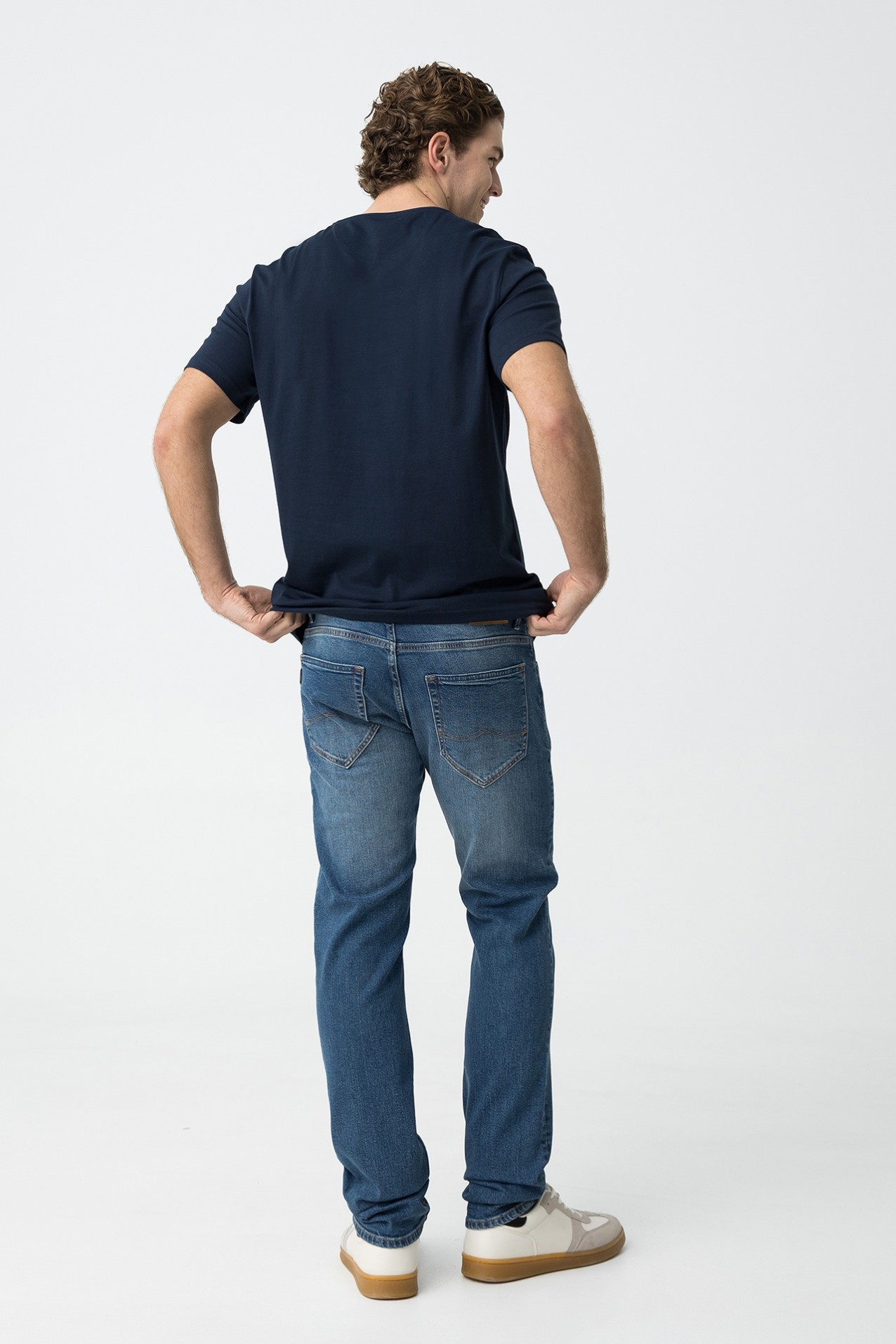 Jeans Slim Straight Azul