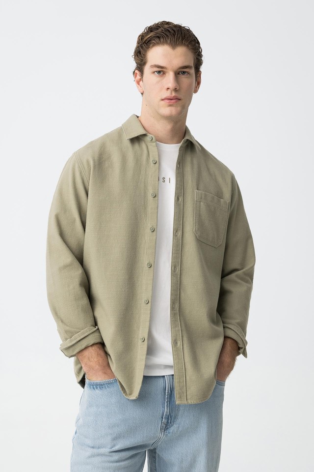 Camisa Regular Fit com Bolso