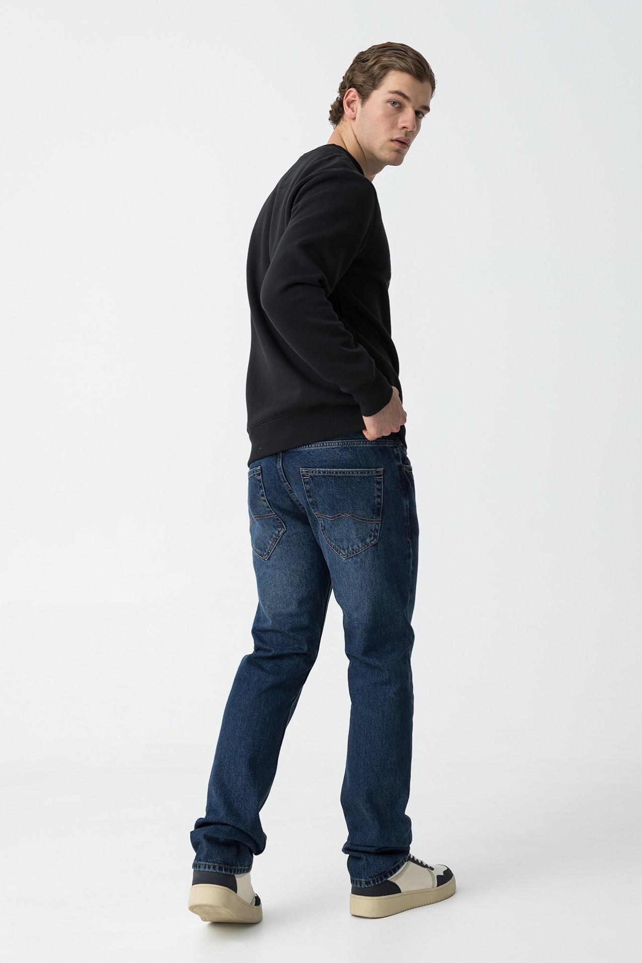 Vaqueros Brody Regular