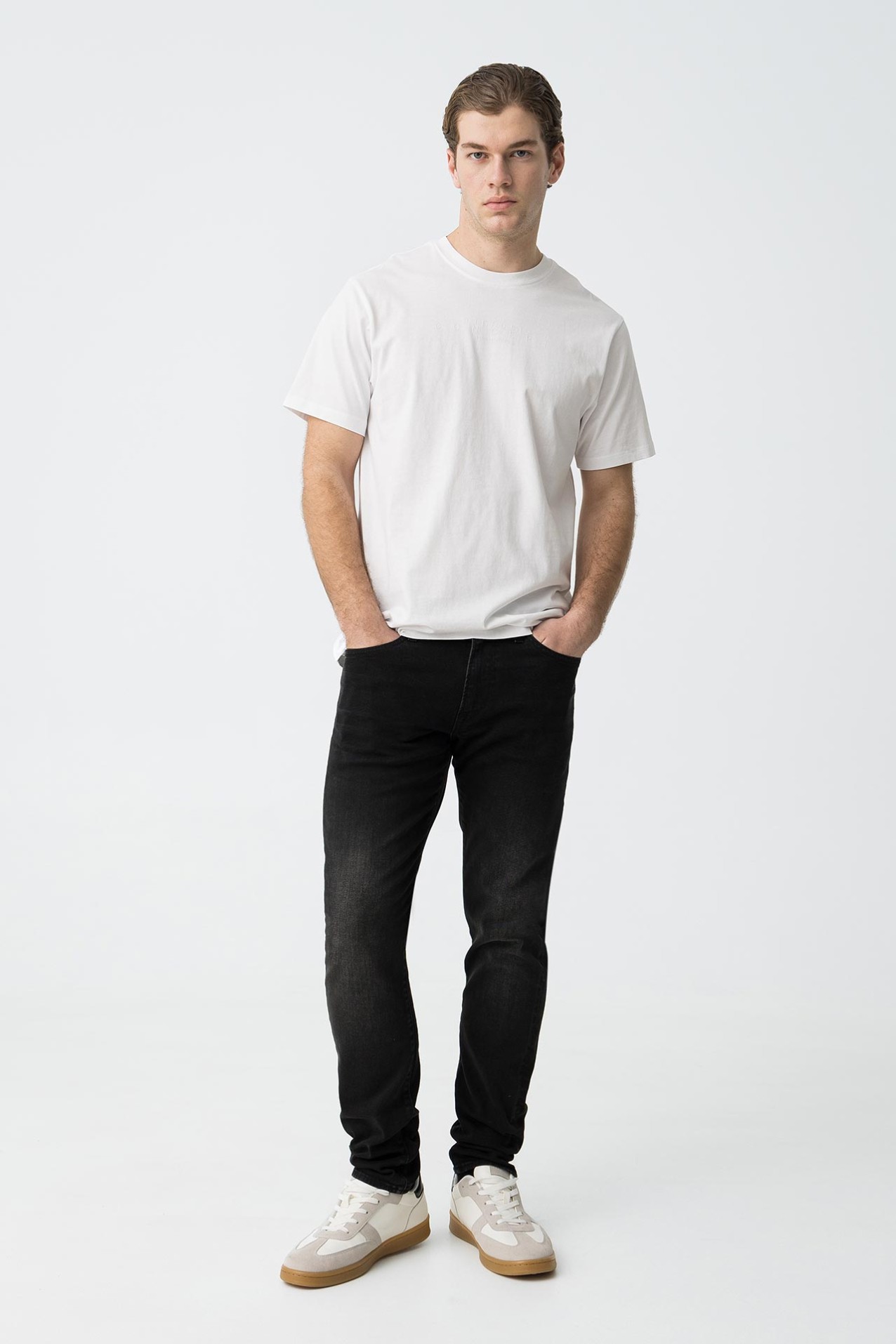 Jeans Dylan Tapered Slim