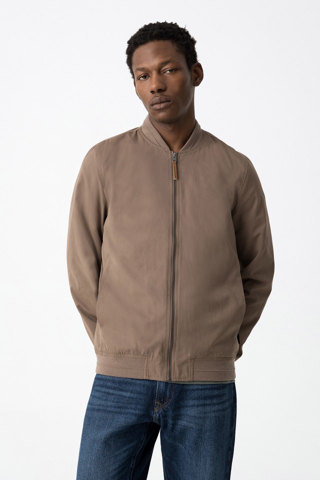 Bomber jacket