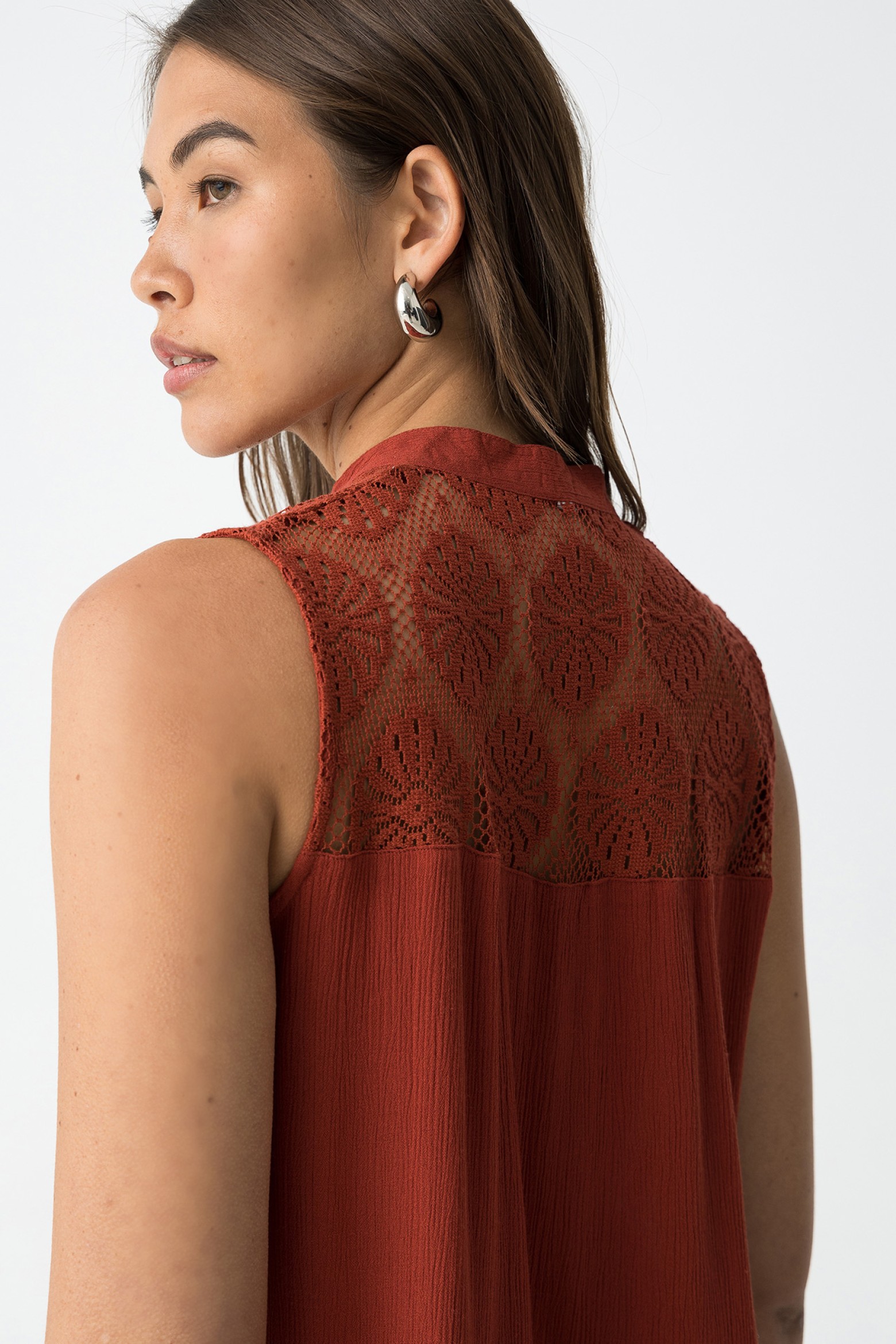 Blusa con escote en V