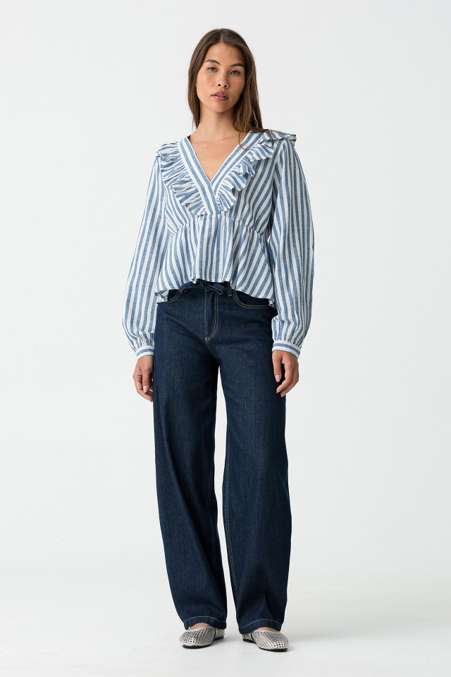 High Waist Balloon Jeans with Belt