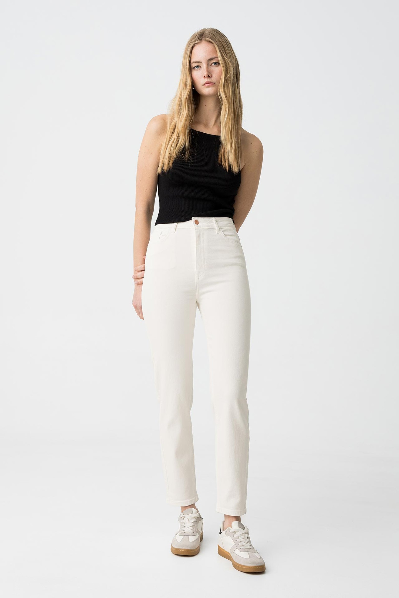 Mom Slim Fit Jeans