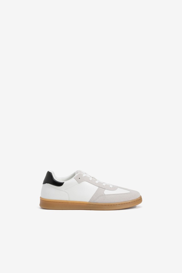 Retro Casual Sneakers