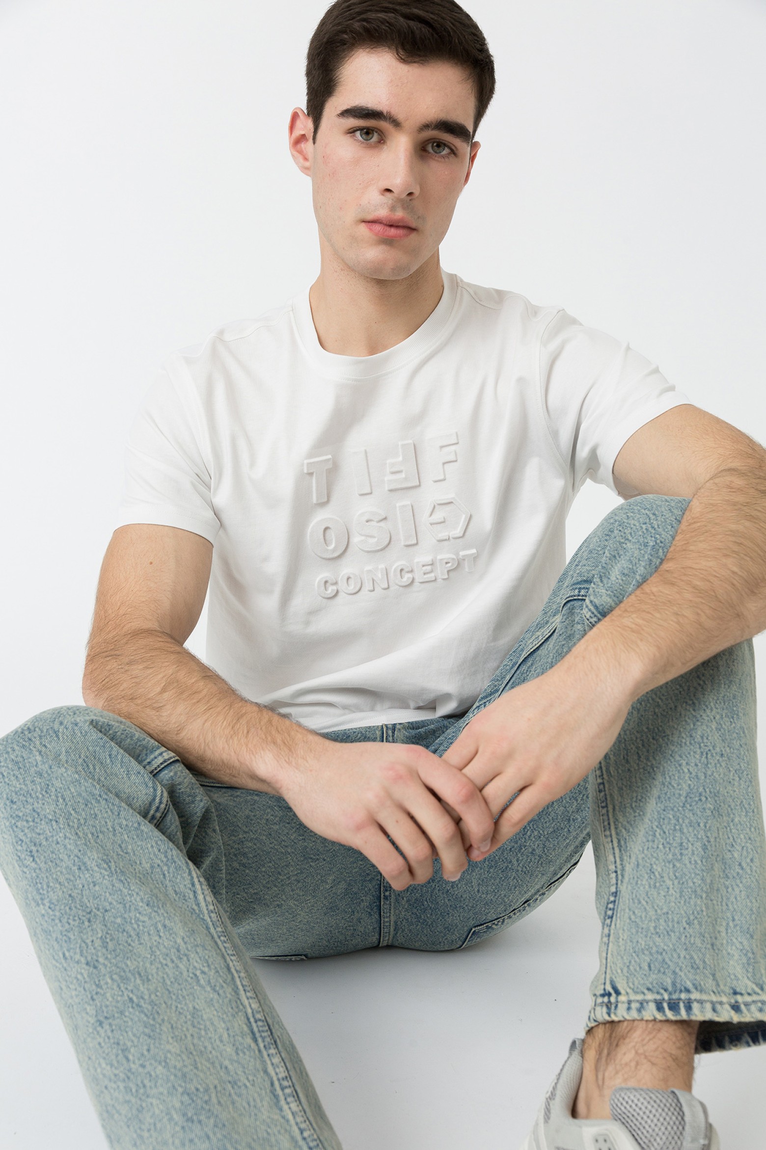 Cole Relaxed Fit Jeans