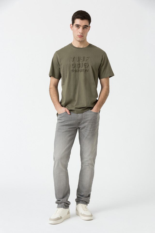 Leo Comfort Fit Jeans