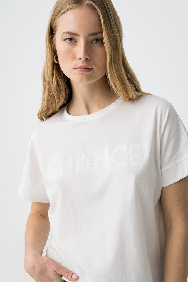 Camiseta bordada