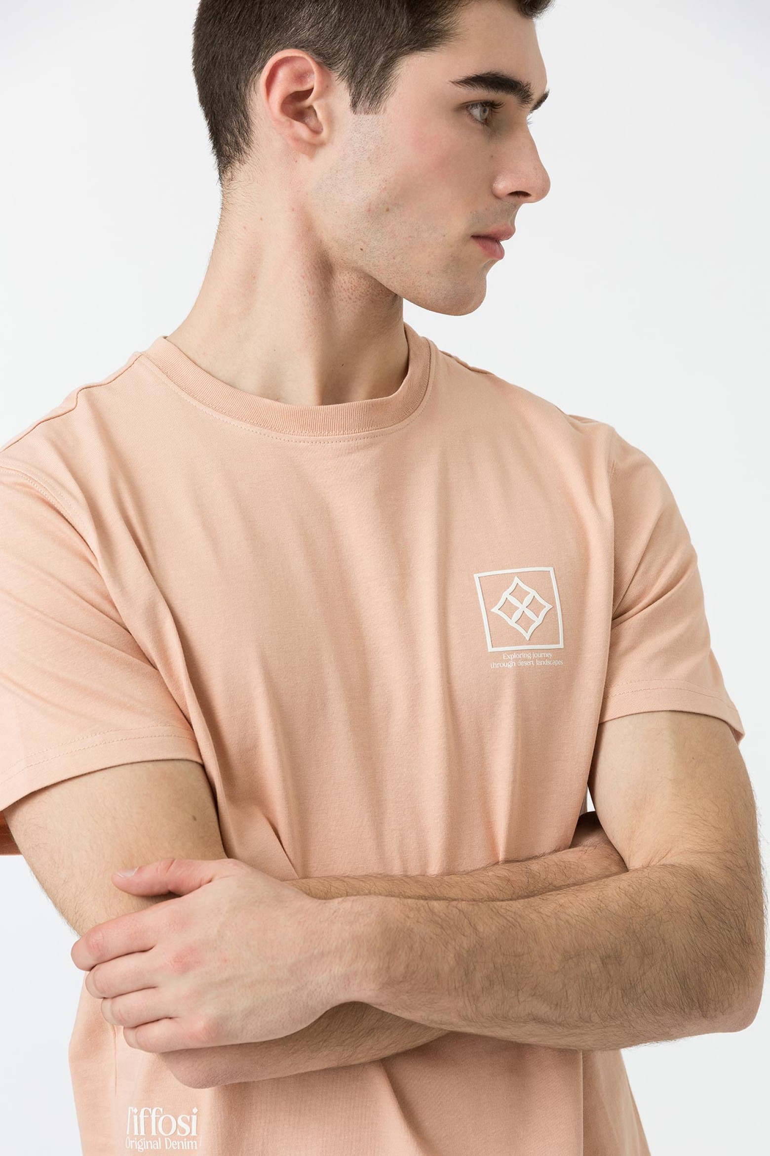 T-shirt com Estampado Frontal