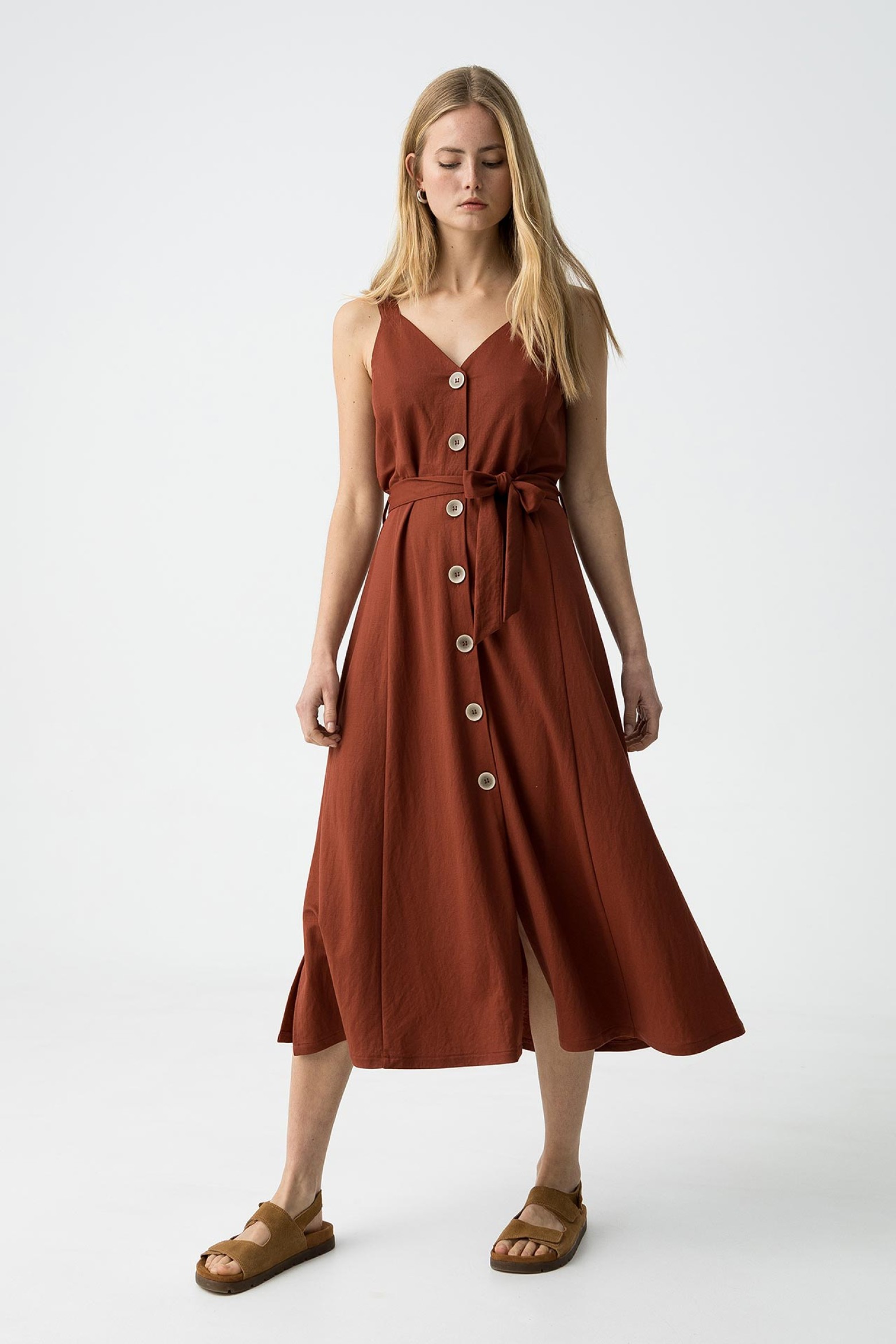 vestido midi de lino con cinturn