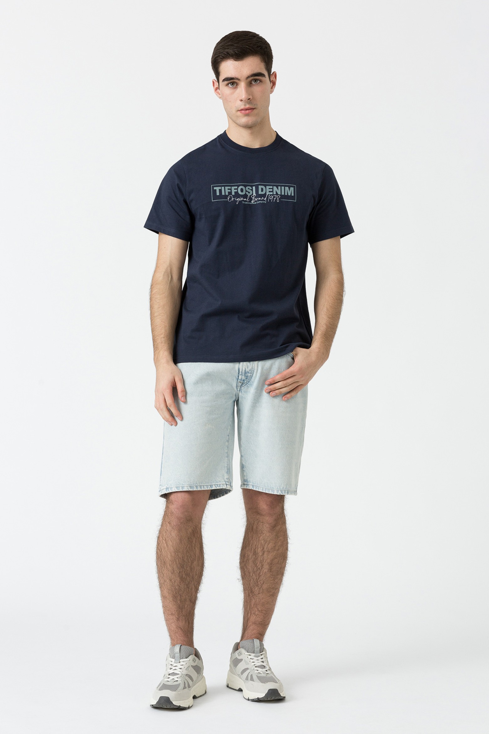 Pantalones cortos de mezclilla de corte regular