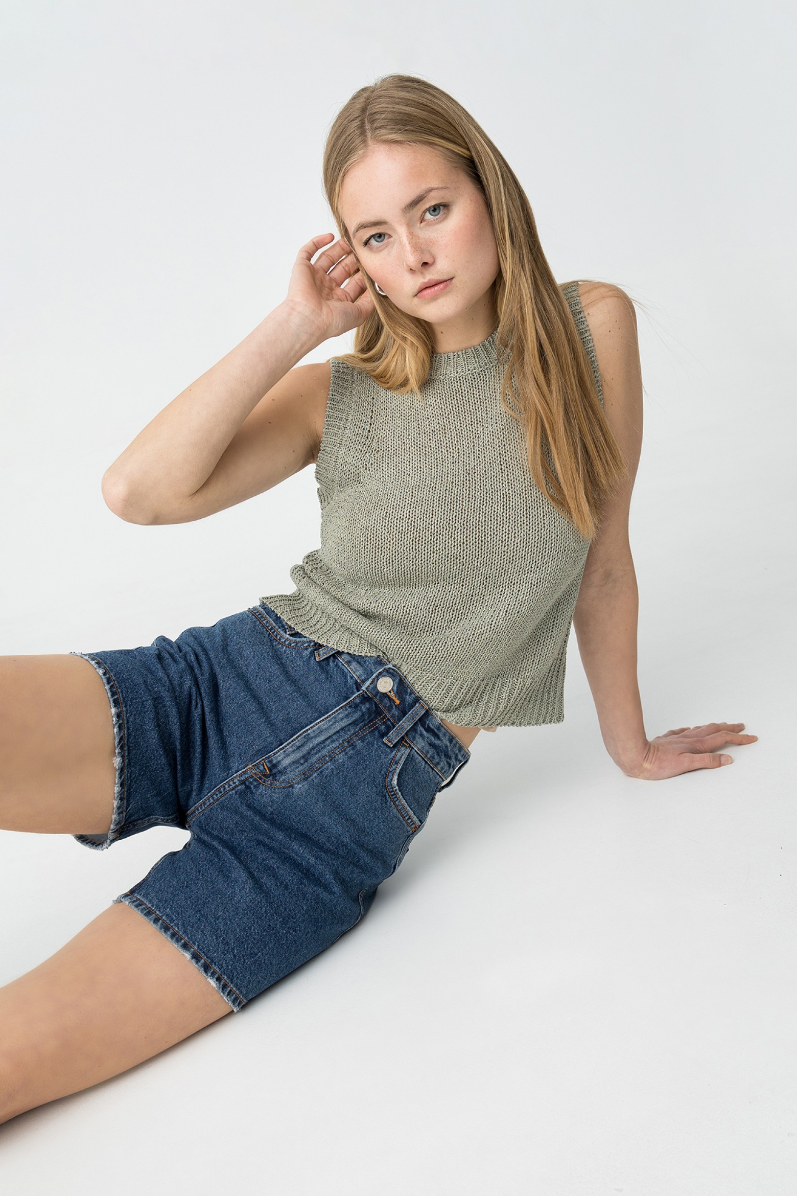 pantalones cortos de mezclilla