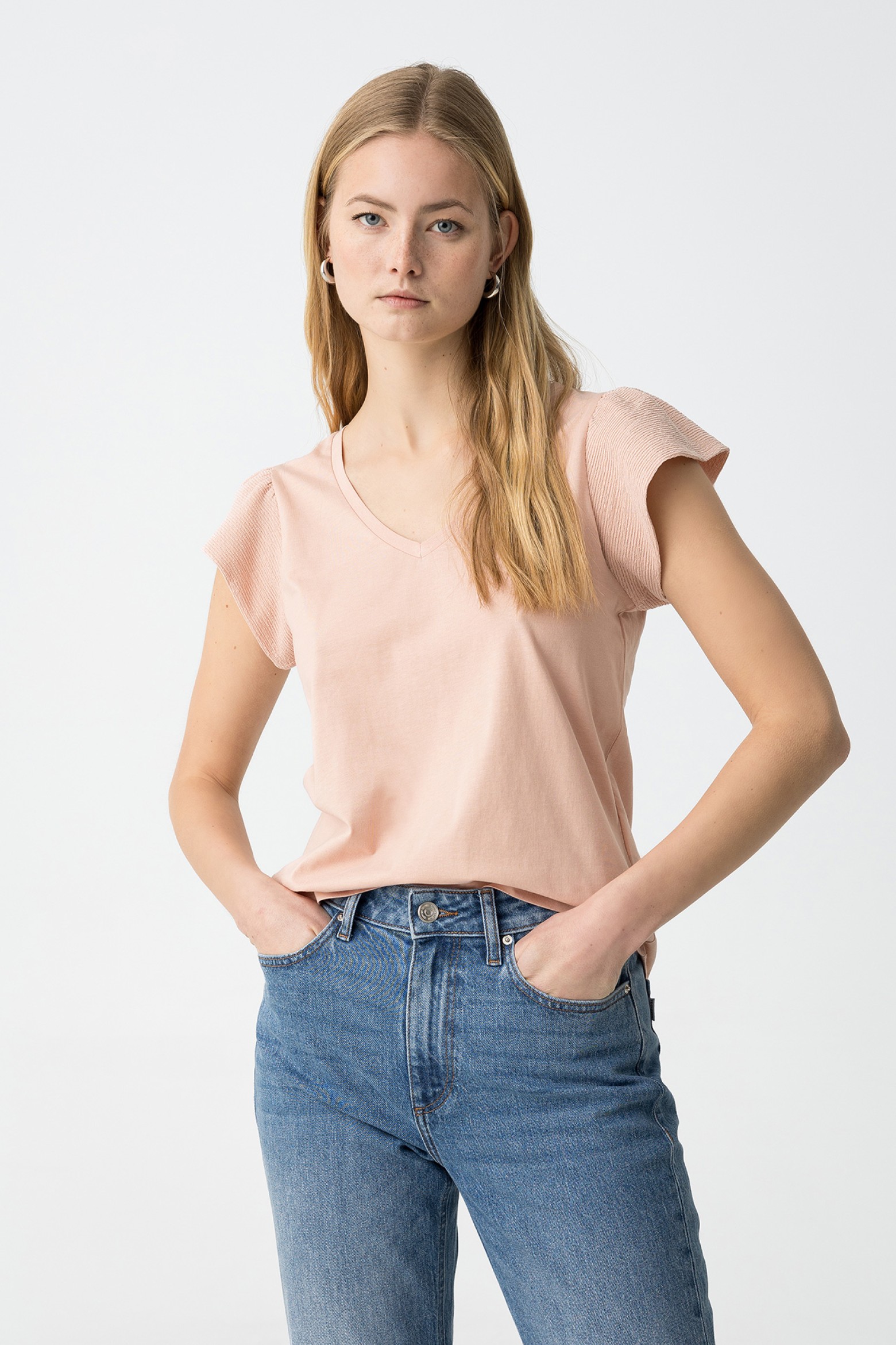 T-shirt com Folho