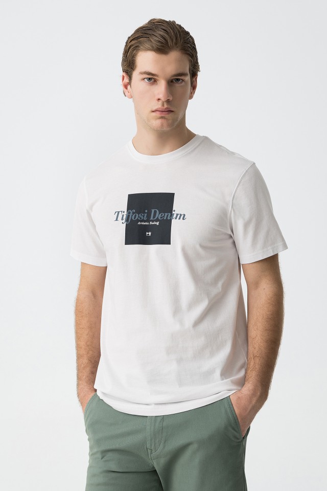 Printed t-shirt