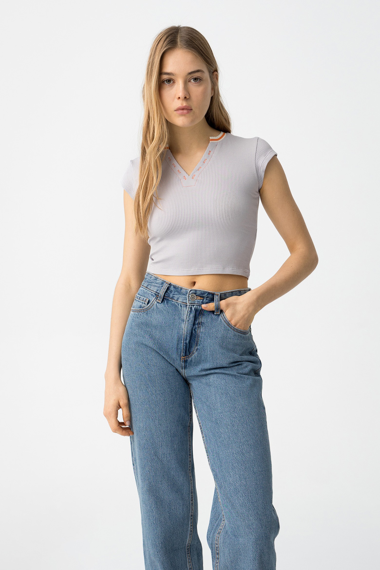 Crop Top efeito Polo