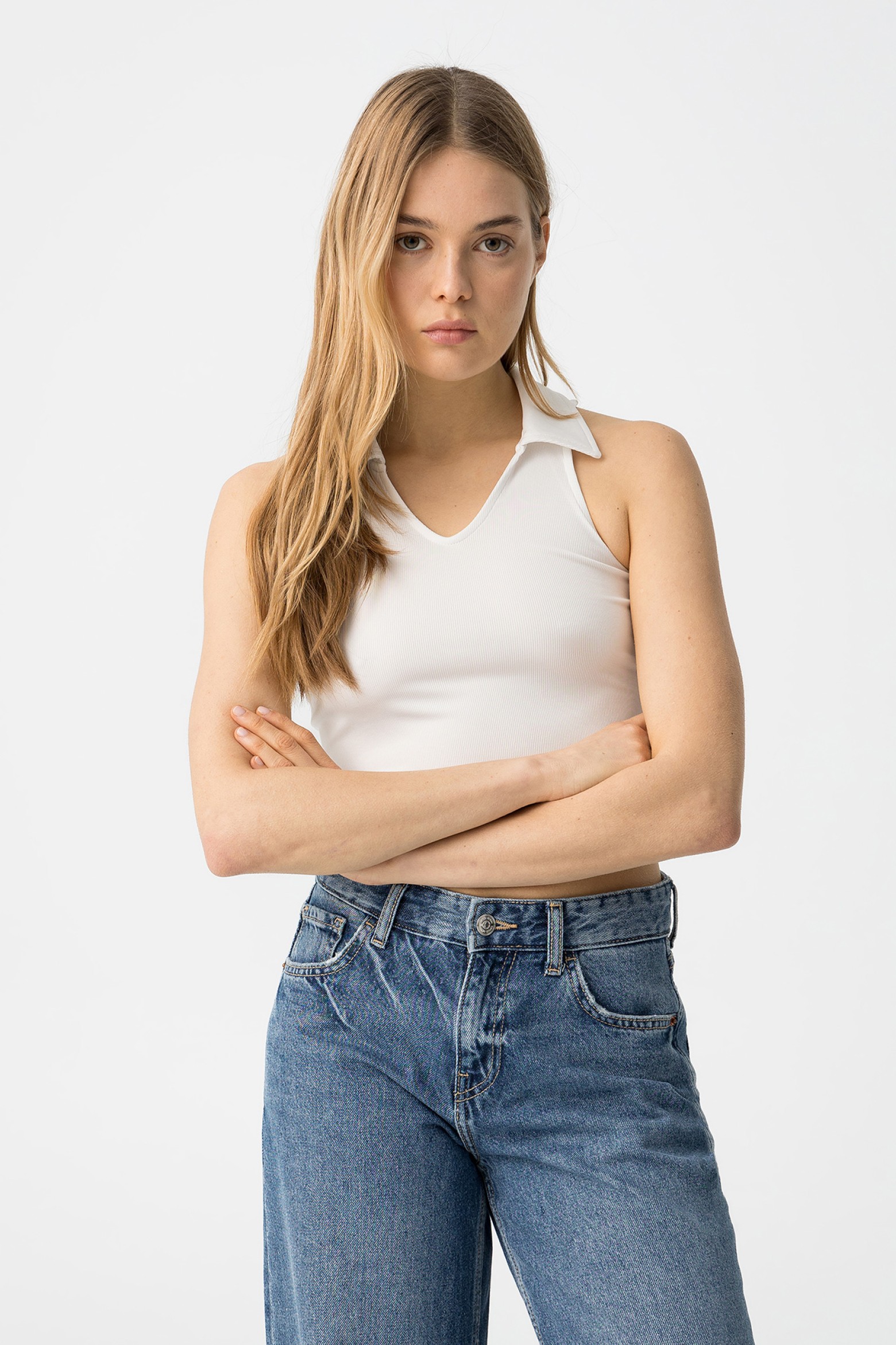 Crop Top com Gola Polo