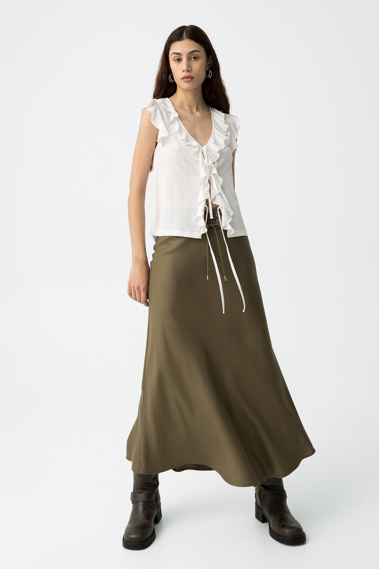 Saia Midi com Detalhe de Cordo