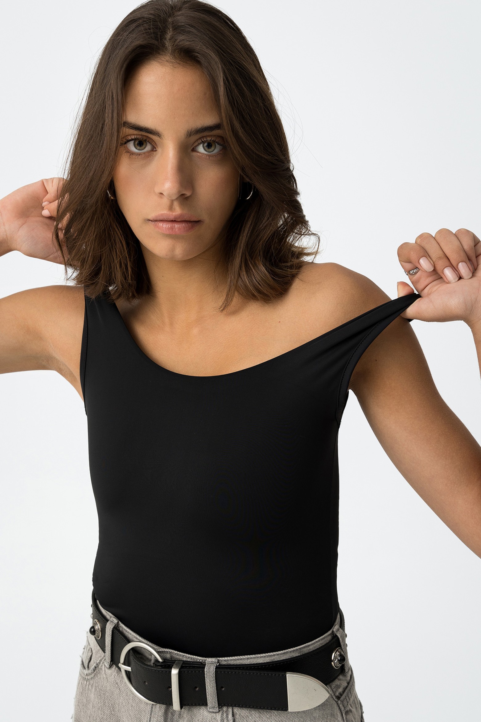 Body con tirantes