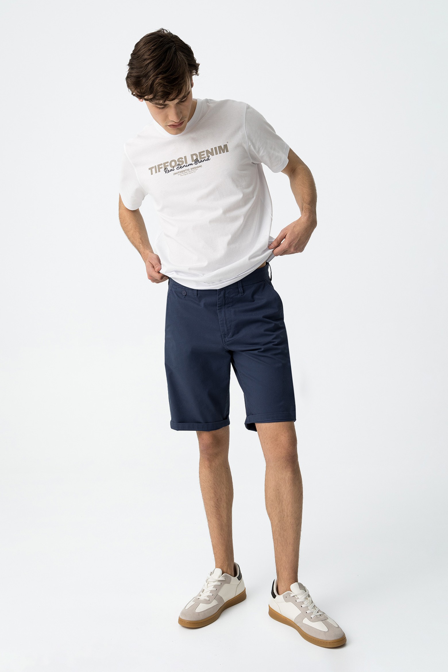 Pantalones cortos chinos de corte slim
