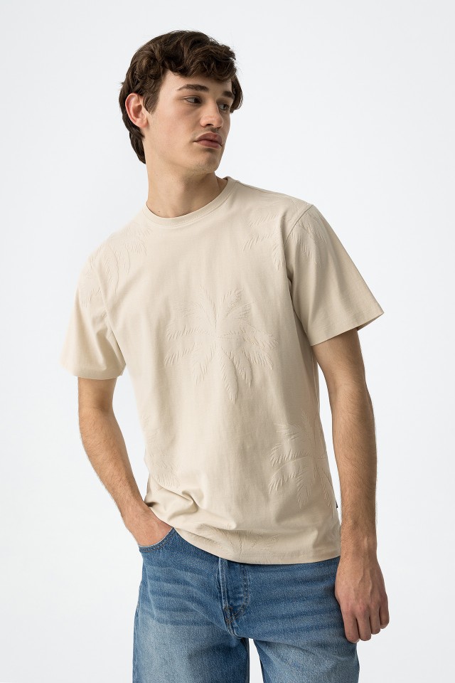 T-shirt com Textura