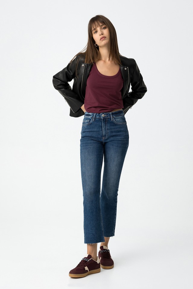 Cropped Flare Megan Jeans