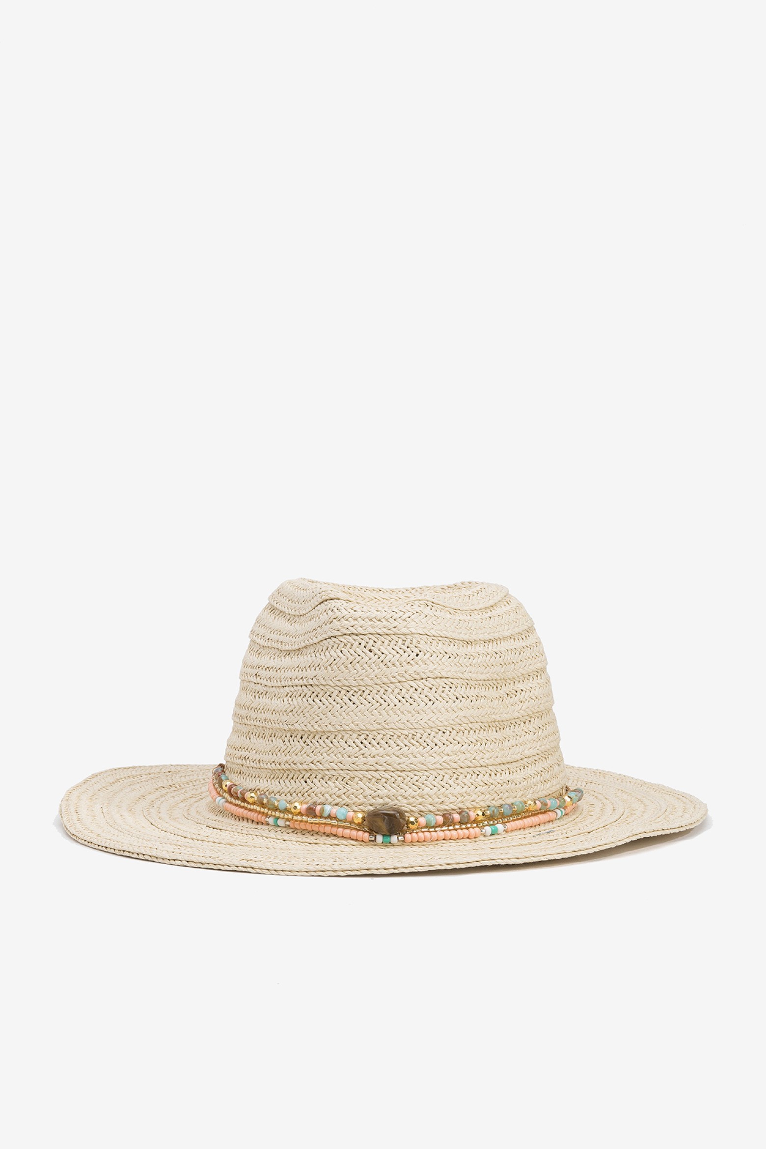 Sombrero de ala ancha con cuentas