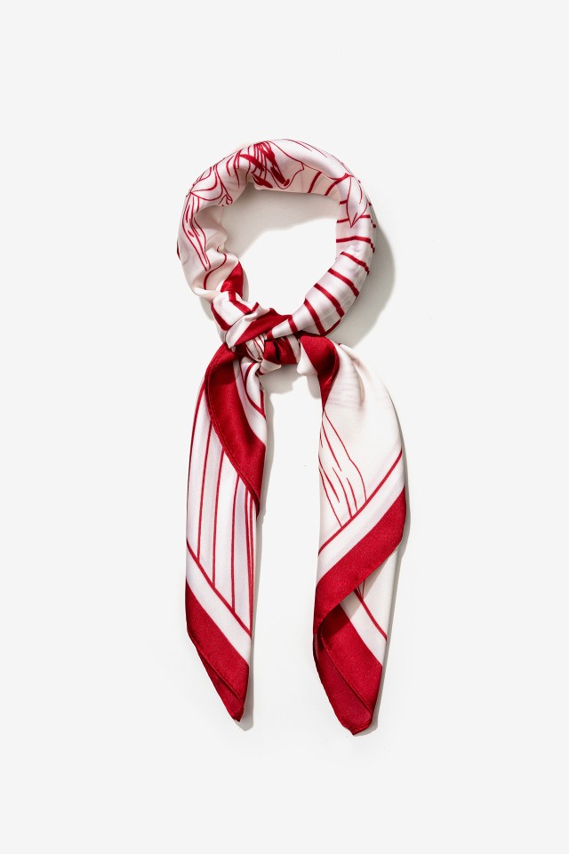 Wine-Toned Patterned Scarf