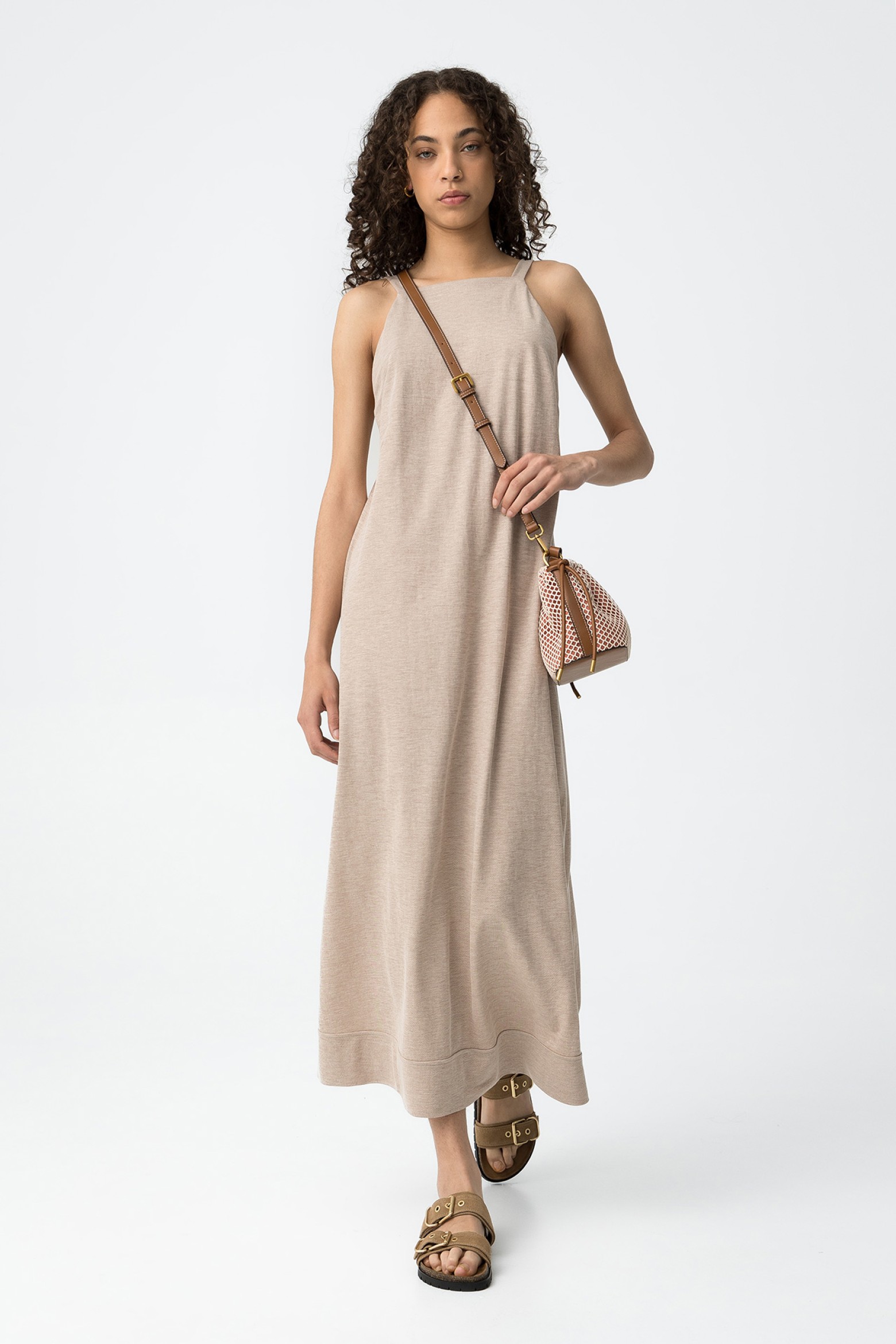 Vestido midi con tiras