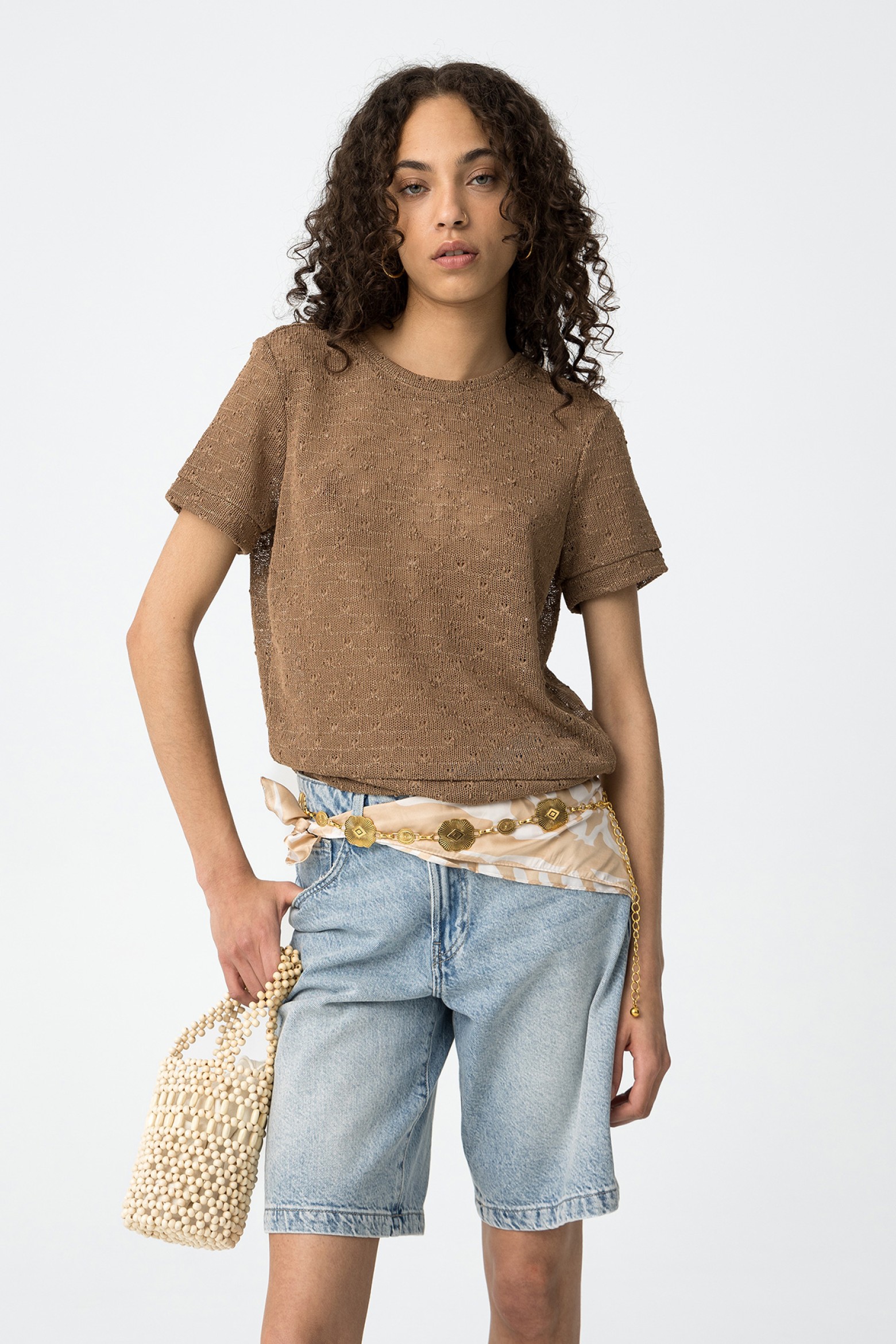 Shiny Knit T-shirt with Open Back