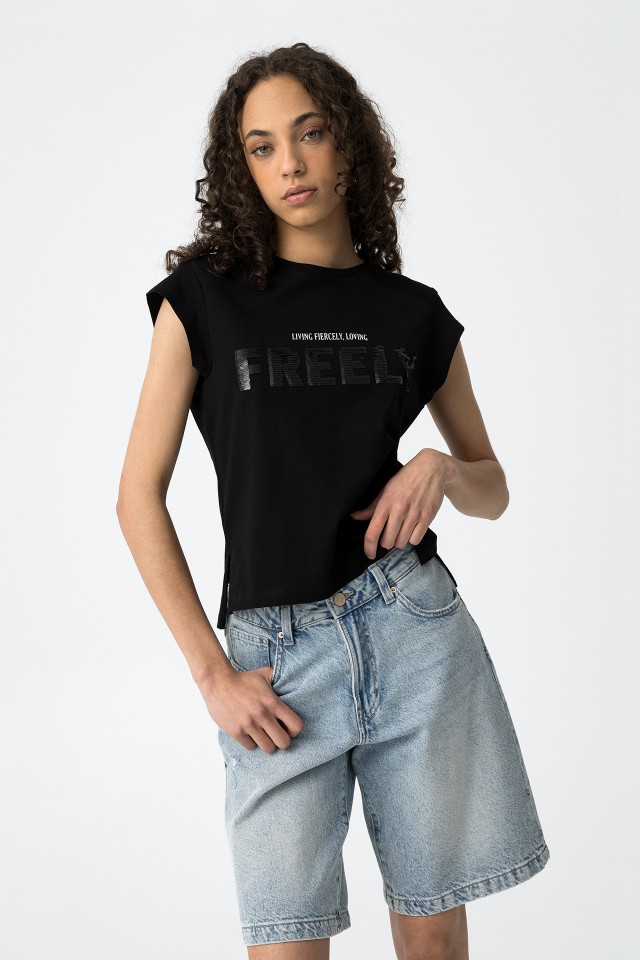 Front Printed T-shirt with Sequins