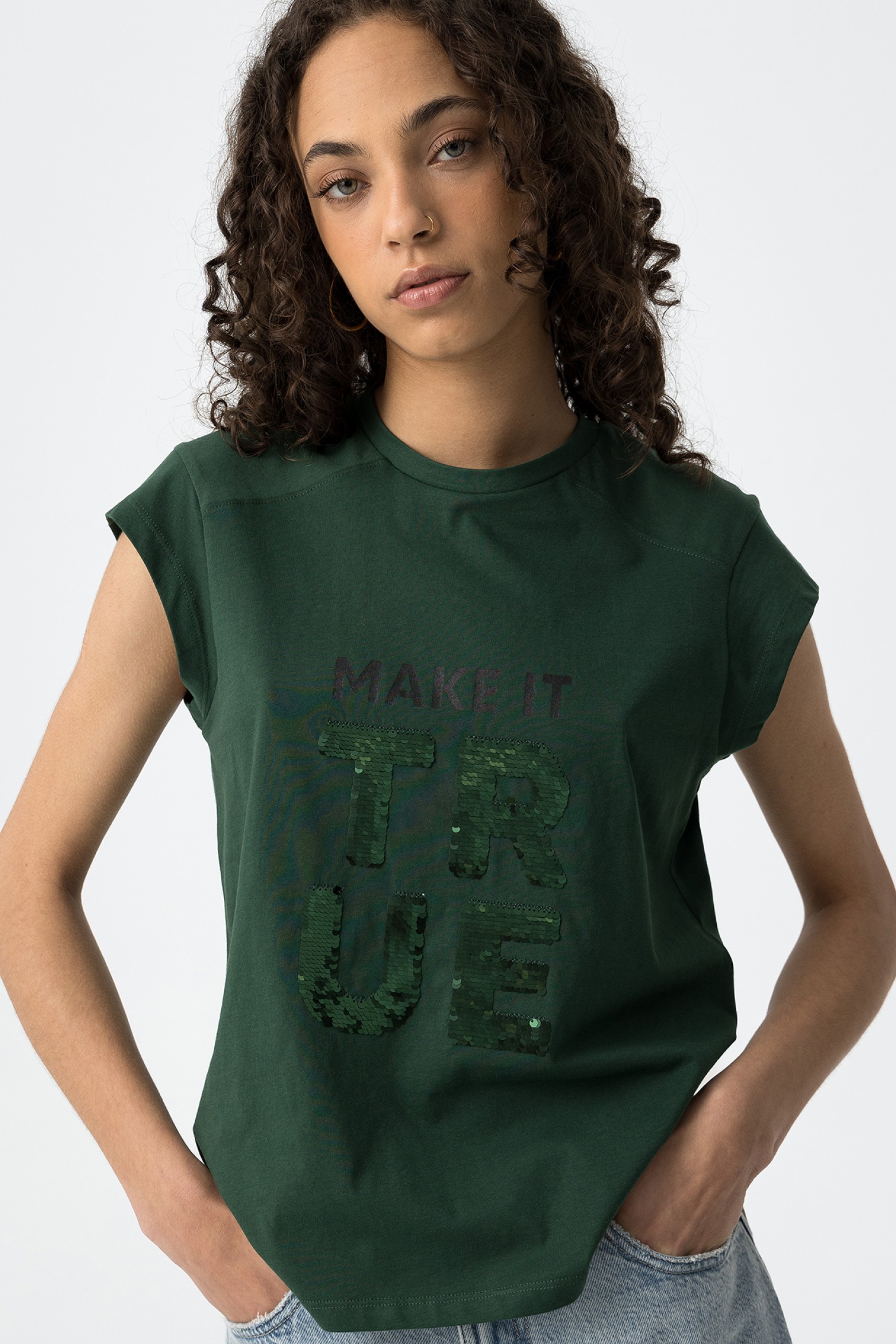 Camiseta Estampada Delantera Lentejuelas
