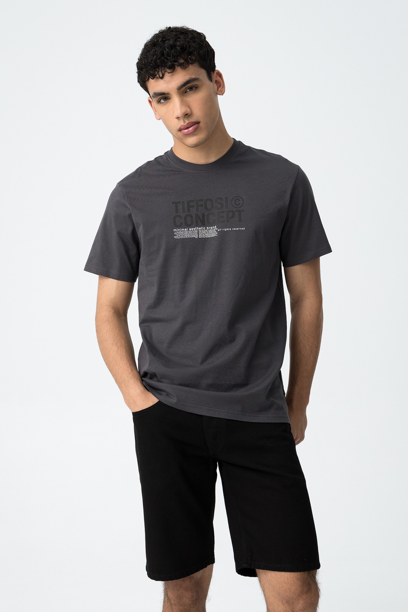 T-shirt com Estampado Frontal