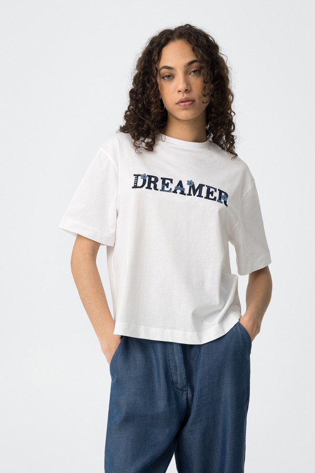 T-shirt Relaxed Fit Estampada com Aplicações T-shirt Relaxed Fit Estampada com Aplicações