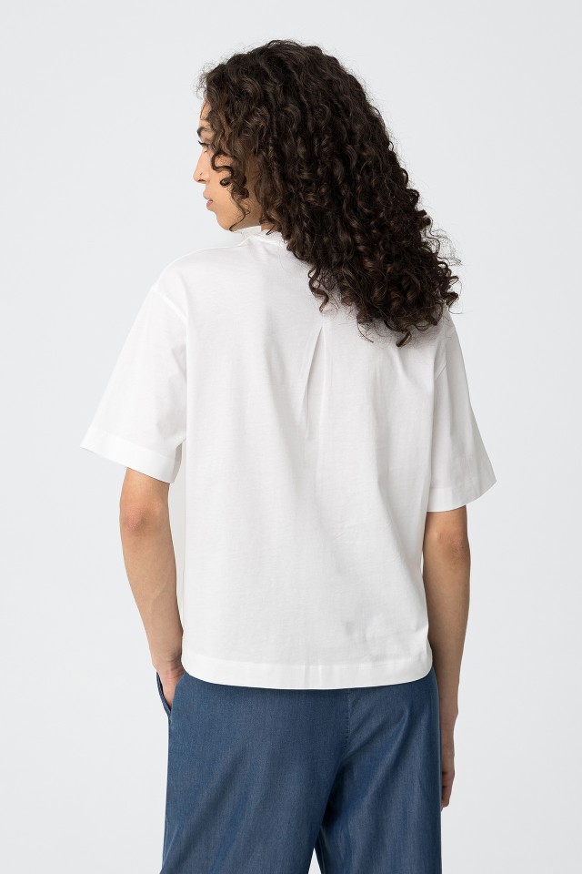 T-shirt Relaxed Fit Estampada com Aplicações T-shirt Relaxed Fit Estampada com Aplicações