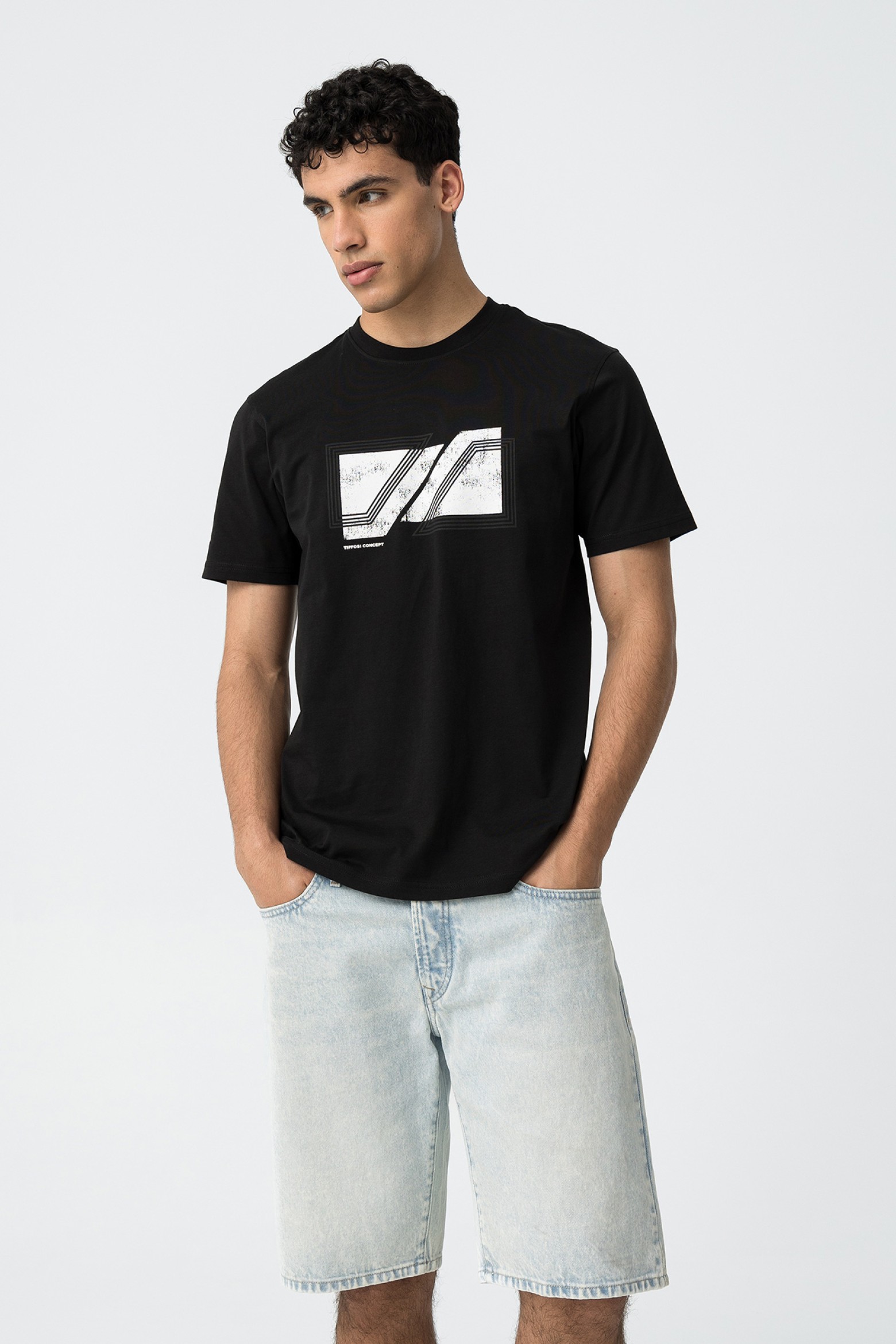 T-shirt com Estampado Frontal
