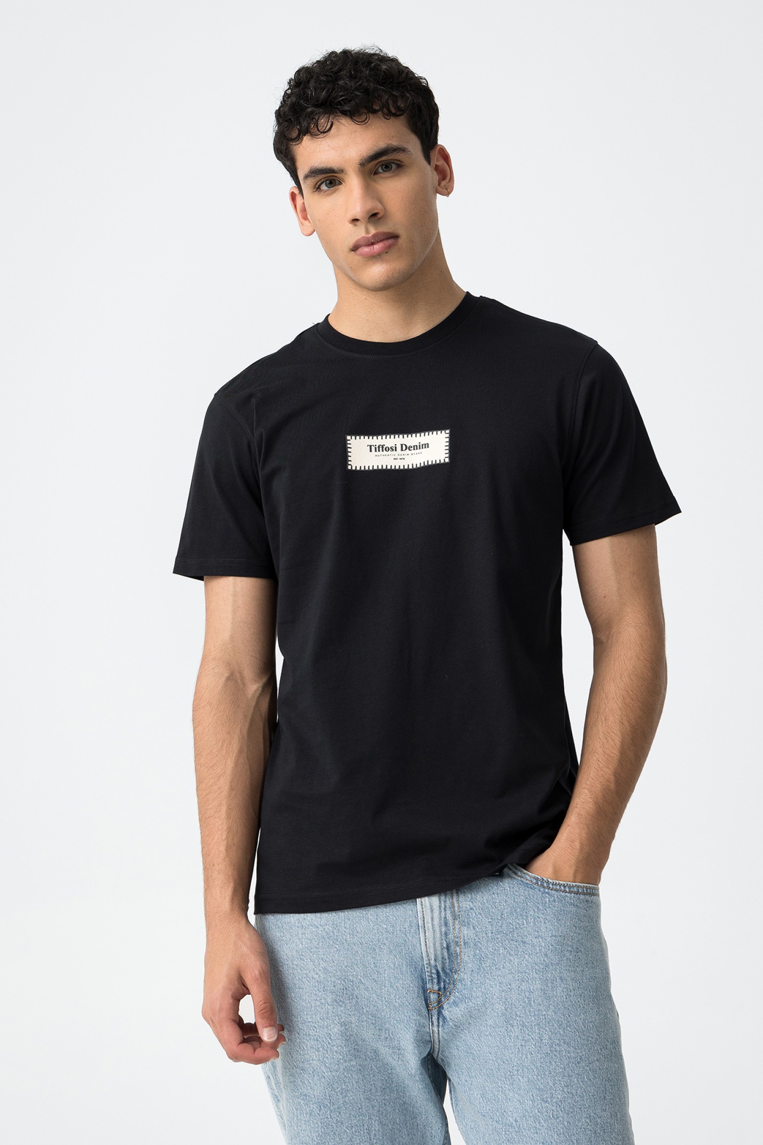 T-shirt with Front Print with Volume