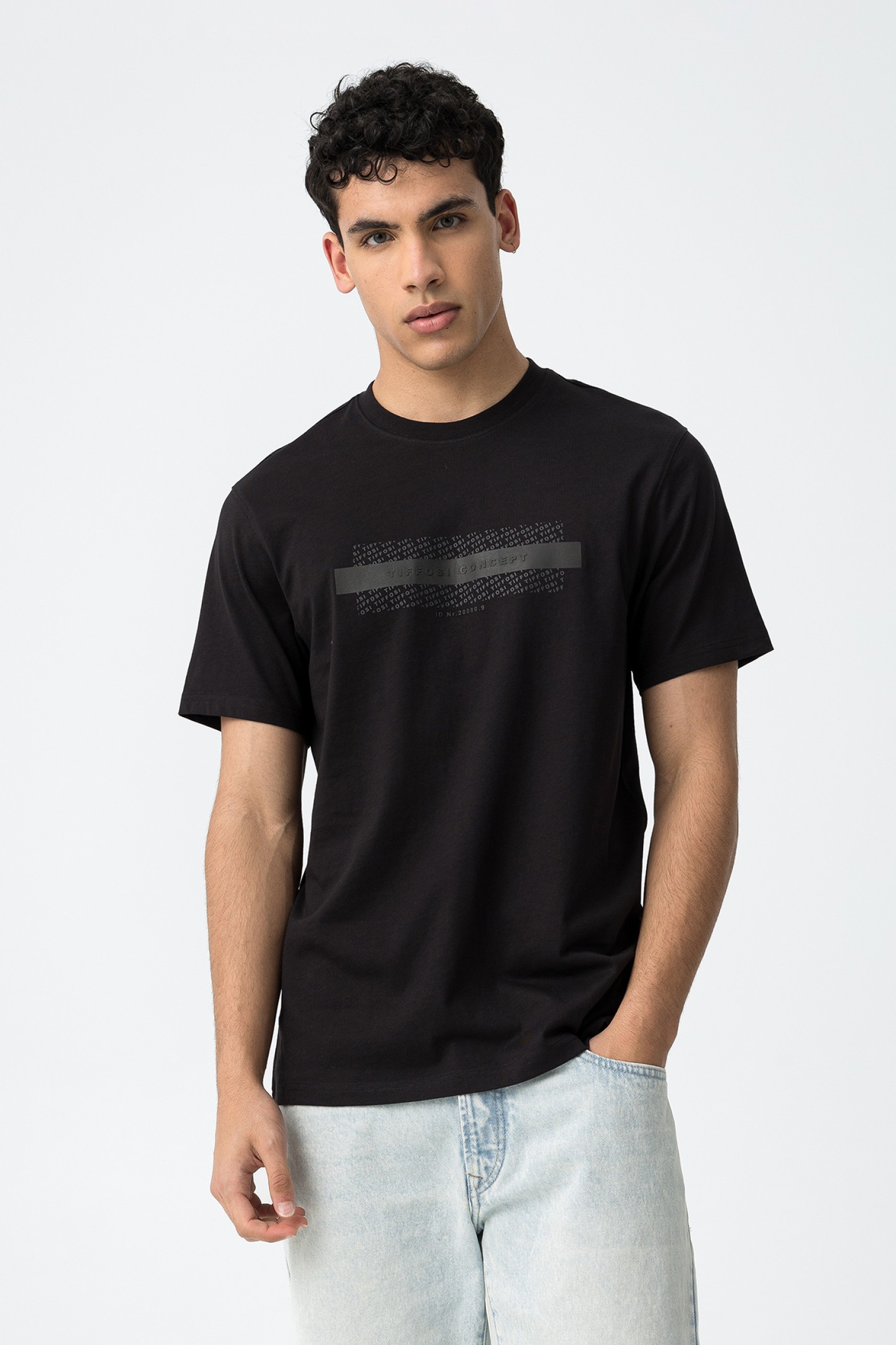 T-shirt com Estampado Frontal