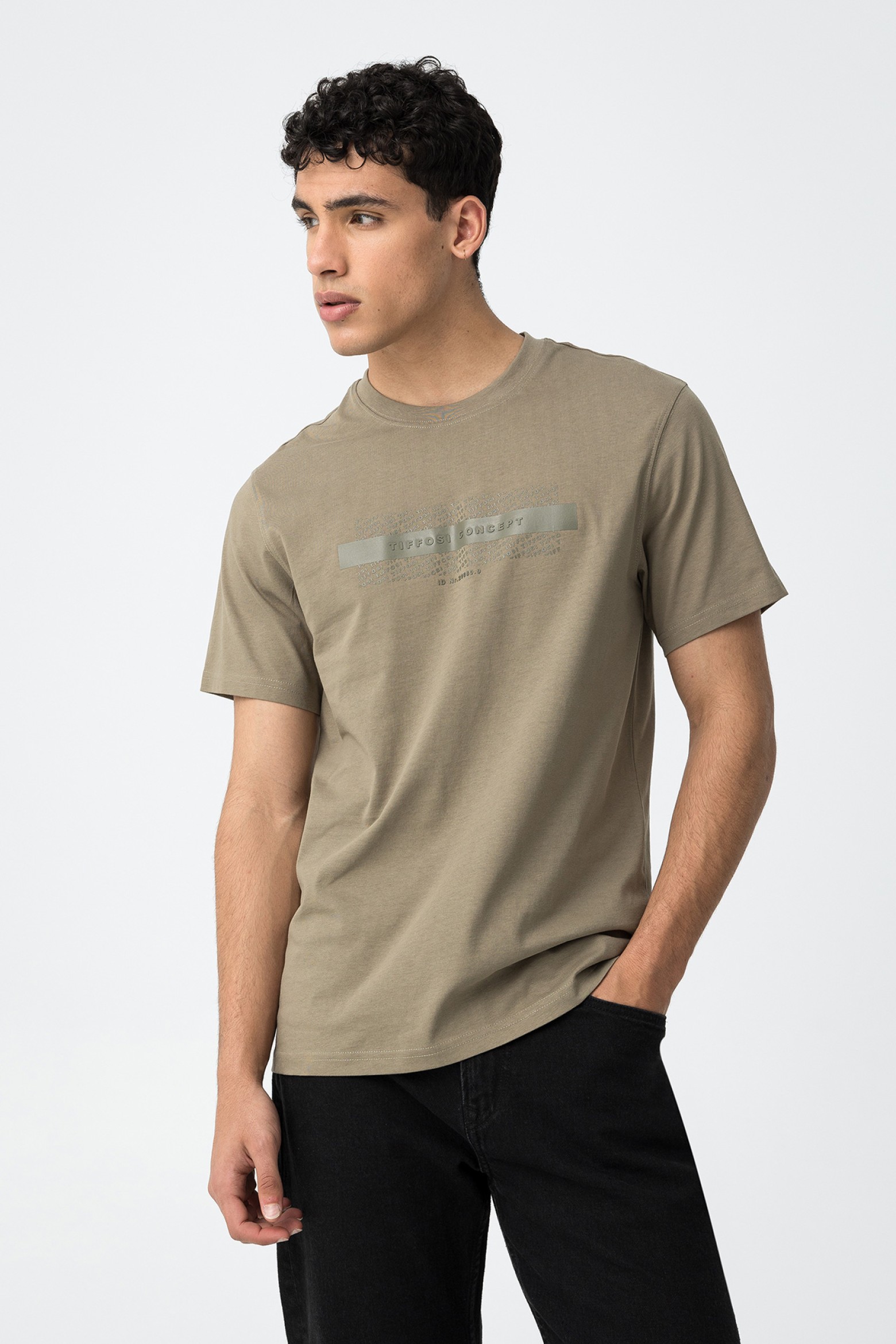 T-shirt com Estampado Frontal