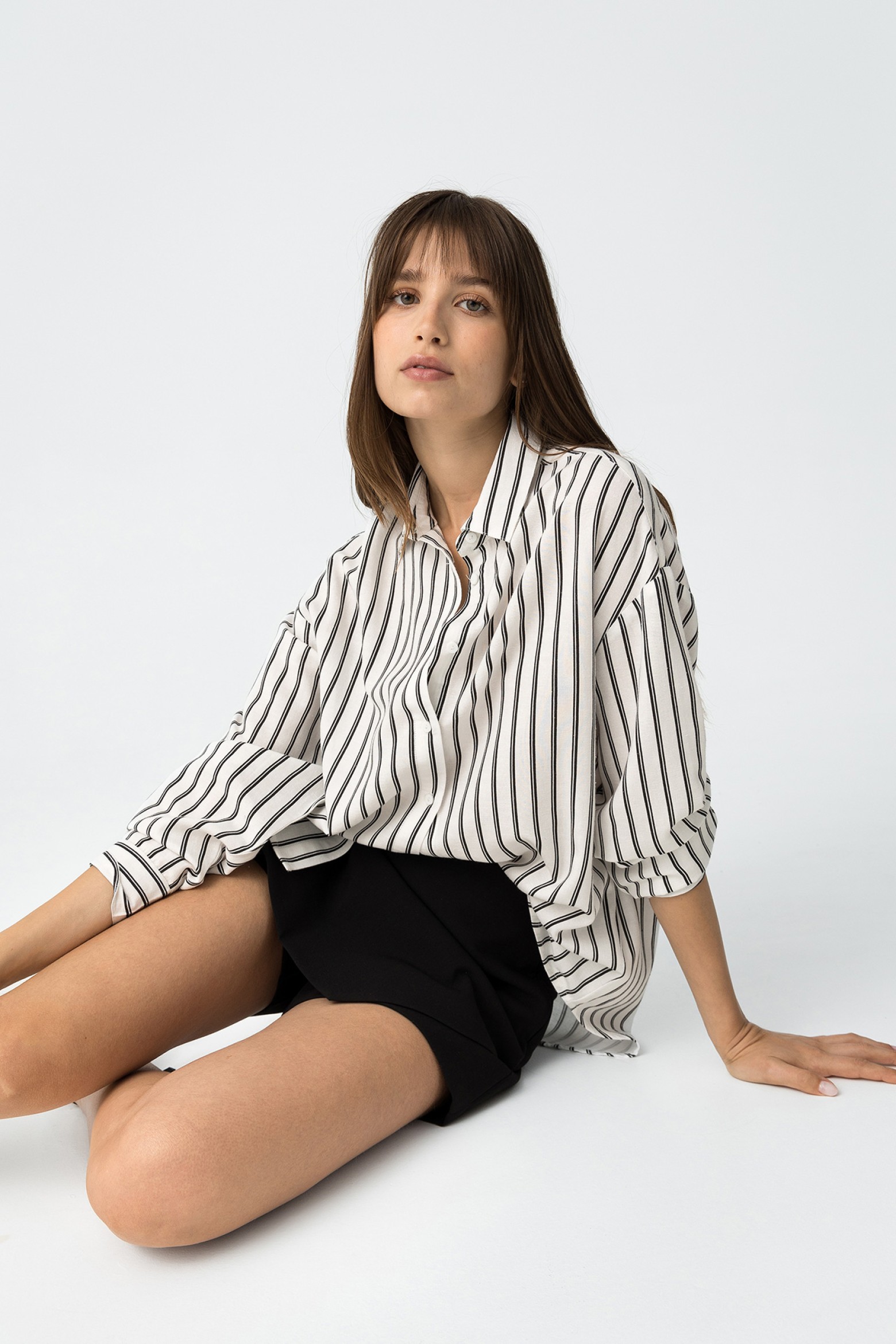 Camisa Relaxed Fit com Linho s Riscas