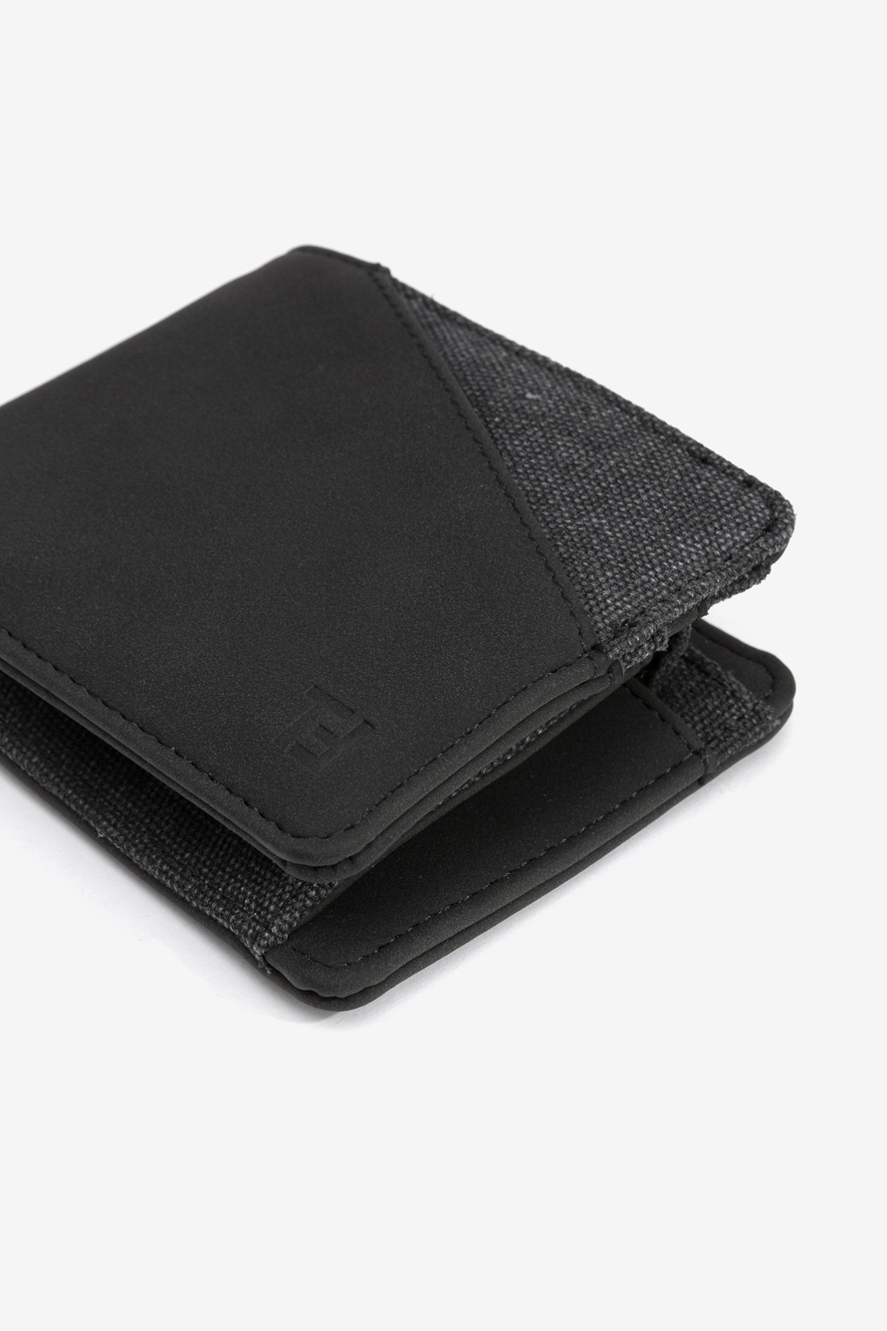 Porta-Moedas Preto Moderno