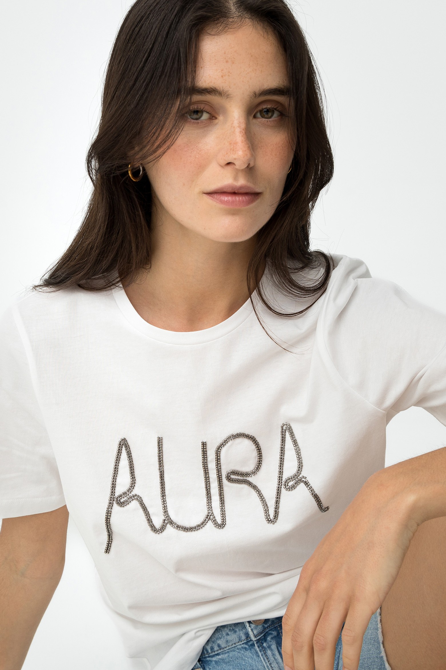 T-shirt com Aplicao de Missangas