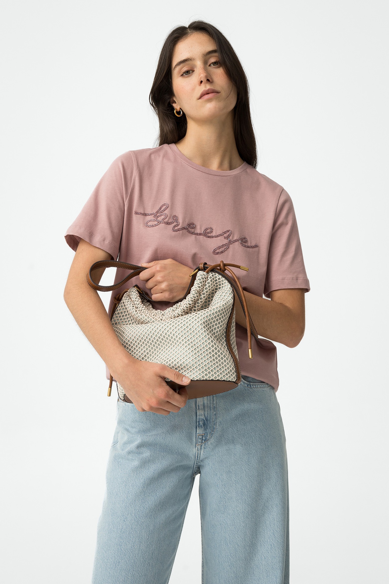 T-shirt com Aplicao de Missangas