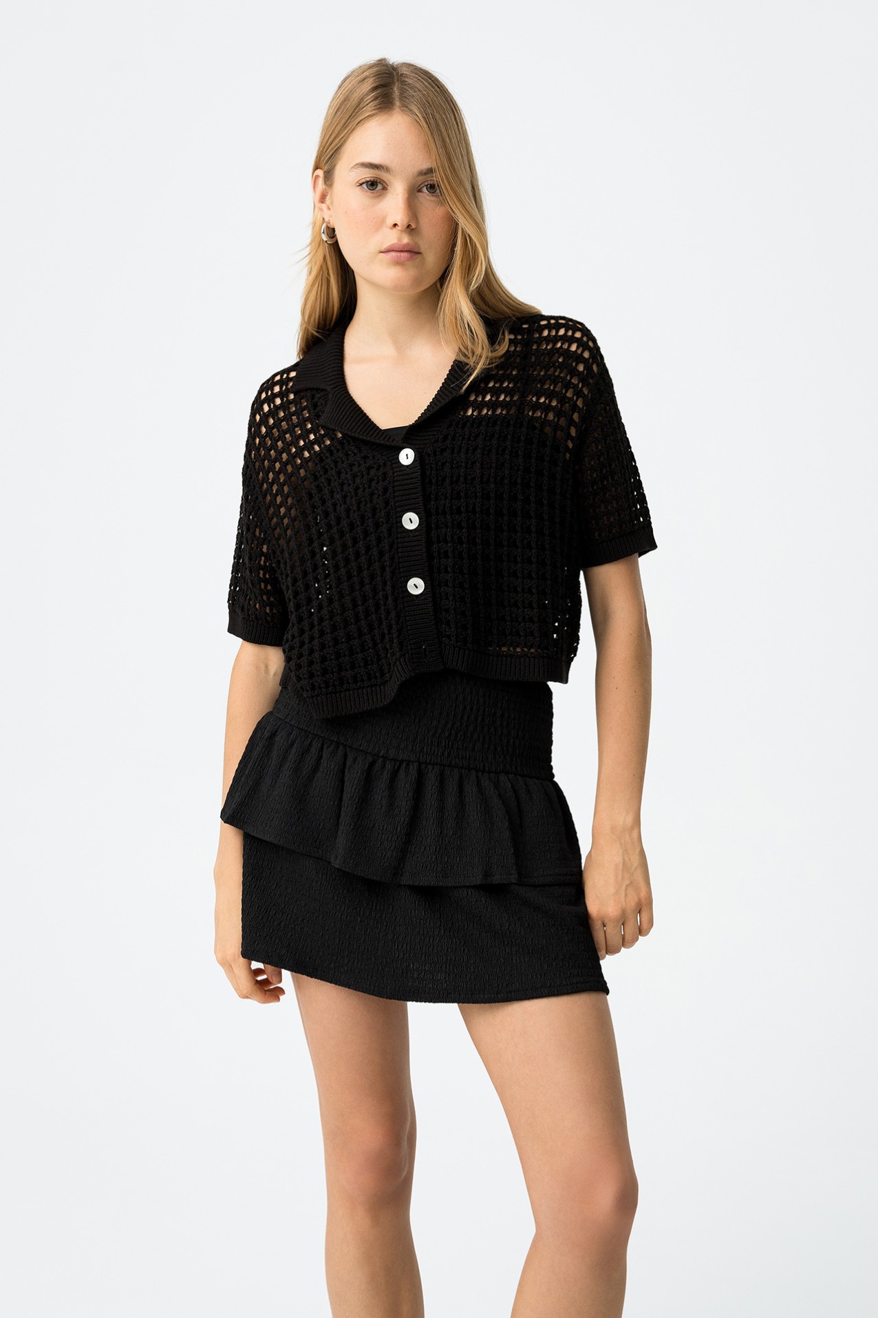 Camiseta Negra Tricotada