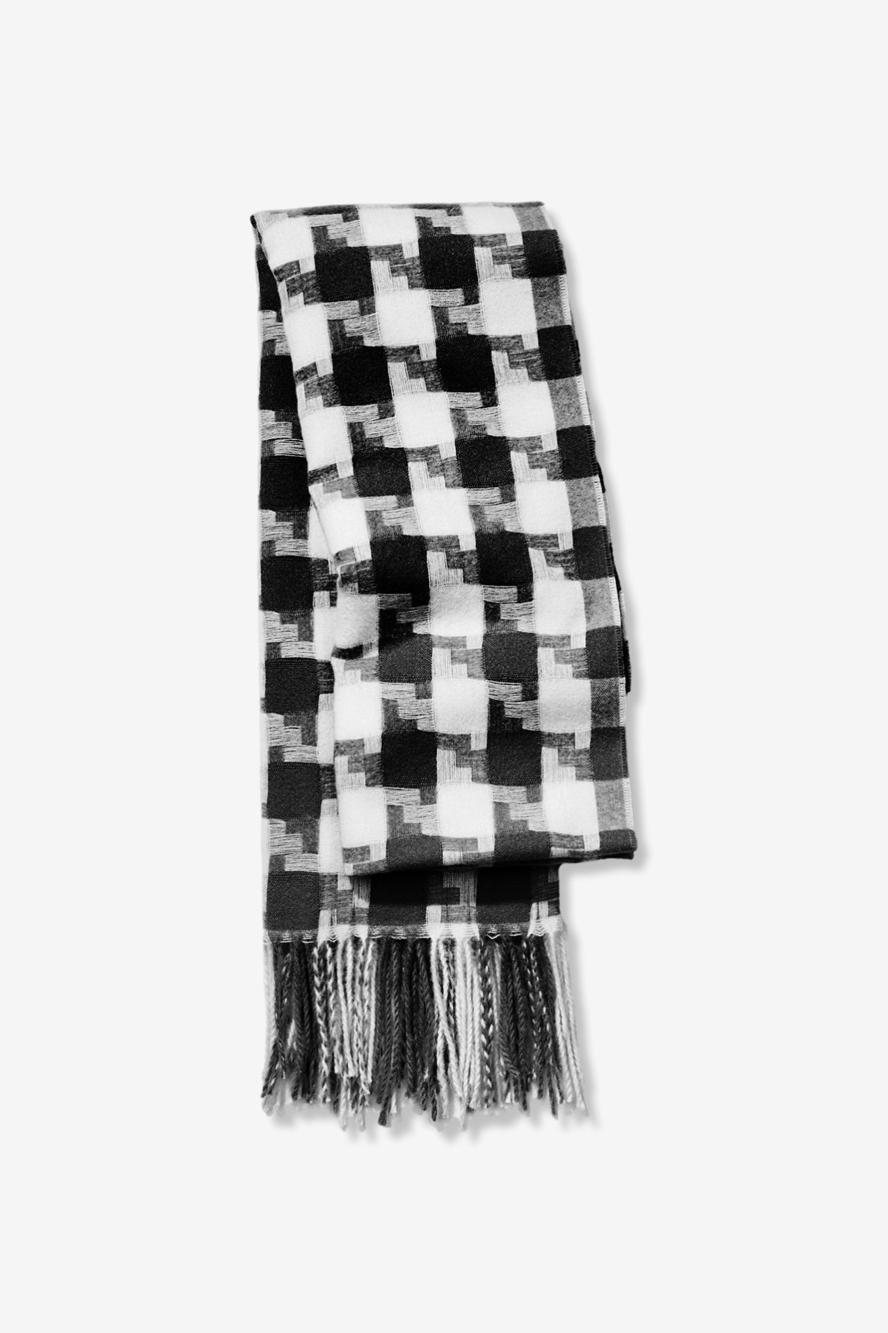 Bufanda de cuadros con flecos