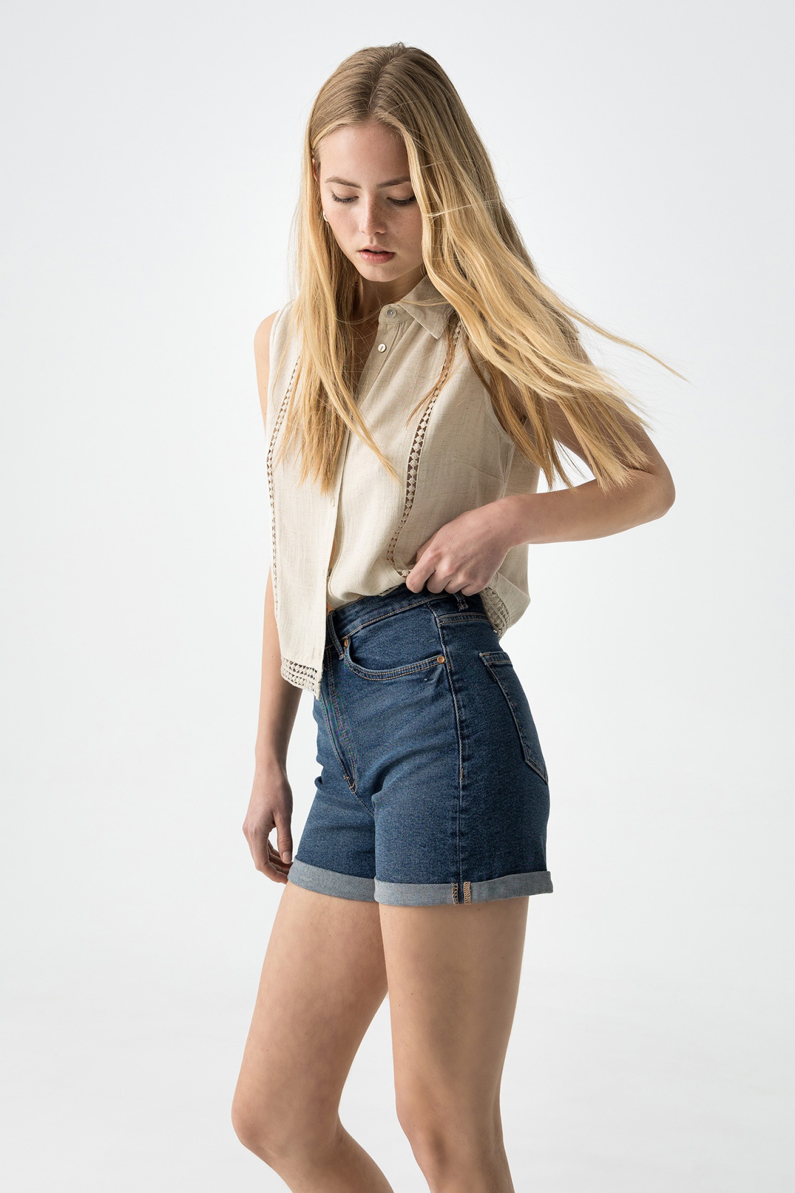 Cales Denim Mom Fit de Cintura Alta