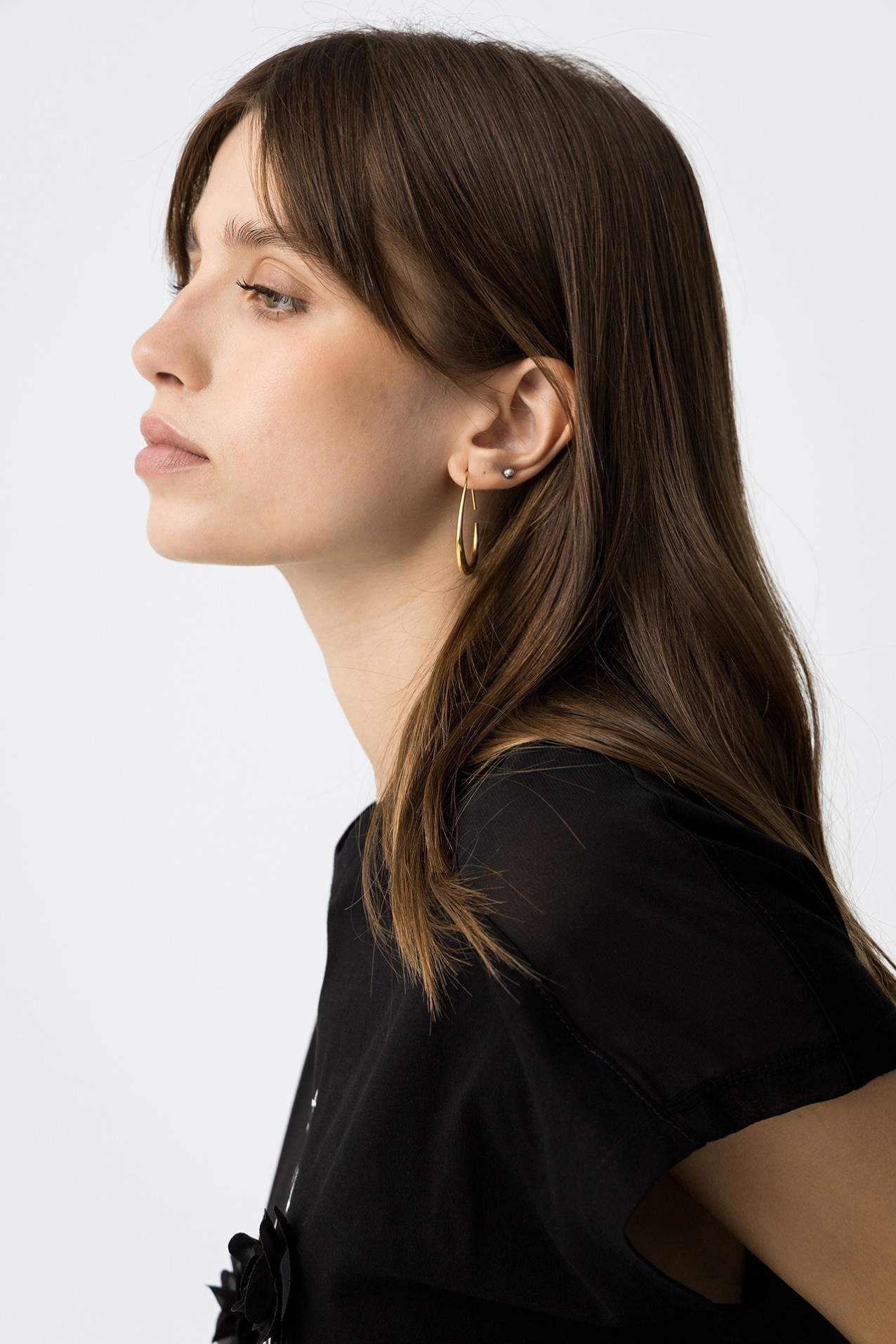 T-shirt com Aplicao e Bordado Frontal