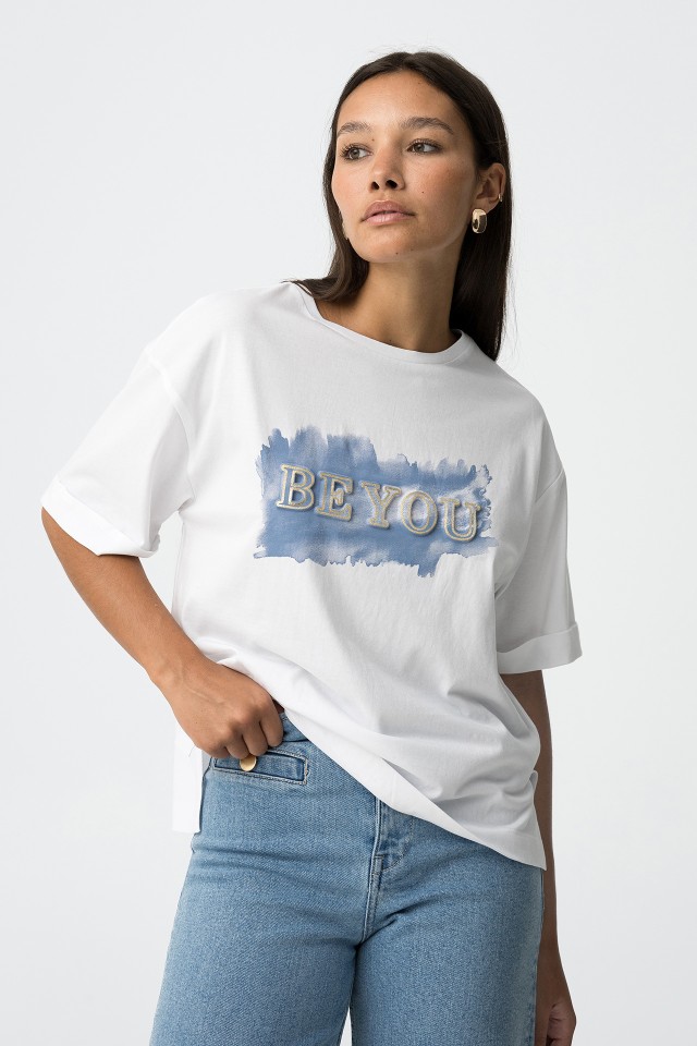 T-shirt with Front Print with Volume